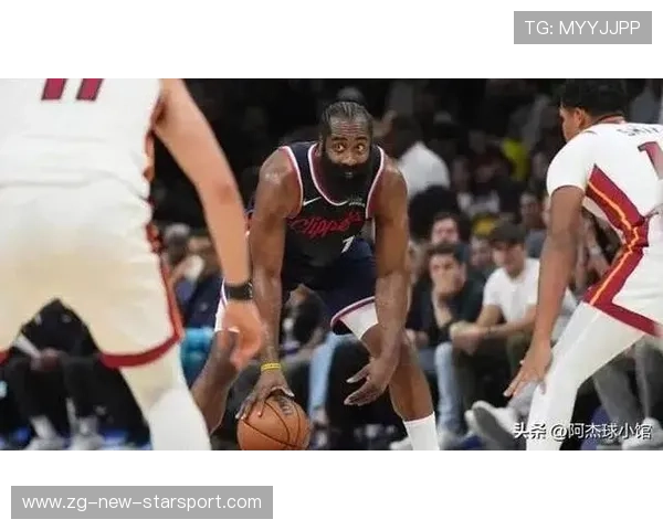 哈登突破分球，洛杉矶快船选择更稳解法